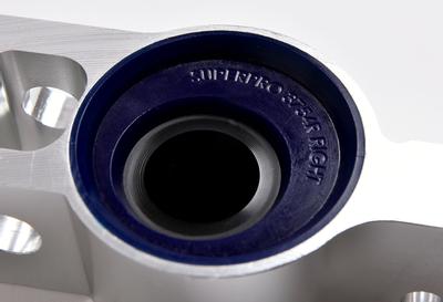 Close-up of the Anti-lift & Caster-increase Control Arm Close-up of the Anti-lift & Caster-increase Control Arm