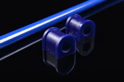 Close-up of the SuperPro anti-roll bar mounting bushes Close-up of the SuperPro anti-roll bar mounting bushes